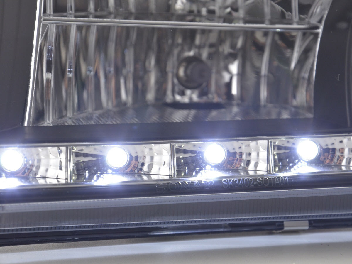 Scheinwerfer Set Daylight LED TFL-Optik Skoda Octavia Typ 1U Bj. 01-04 schwarz