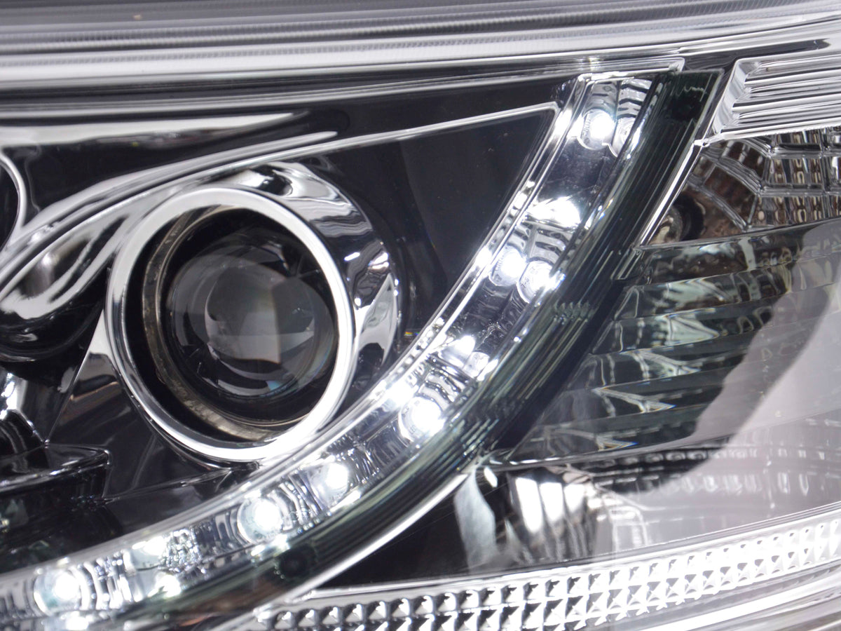 Scheinwerfer Set Daylight LED TFL-Optik VW Bus T5 Bj. 03-09 chrom