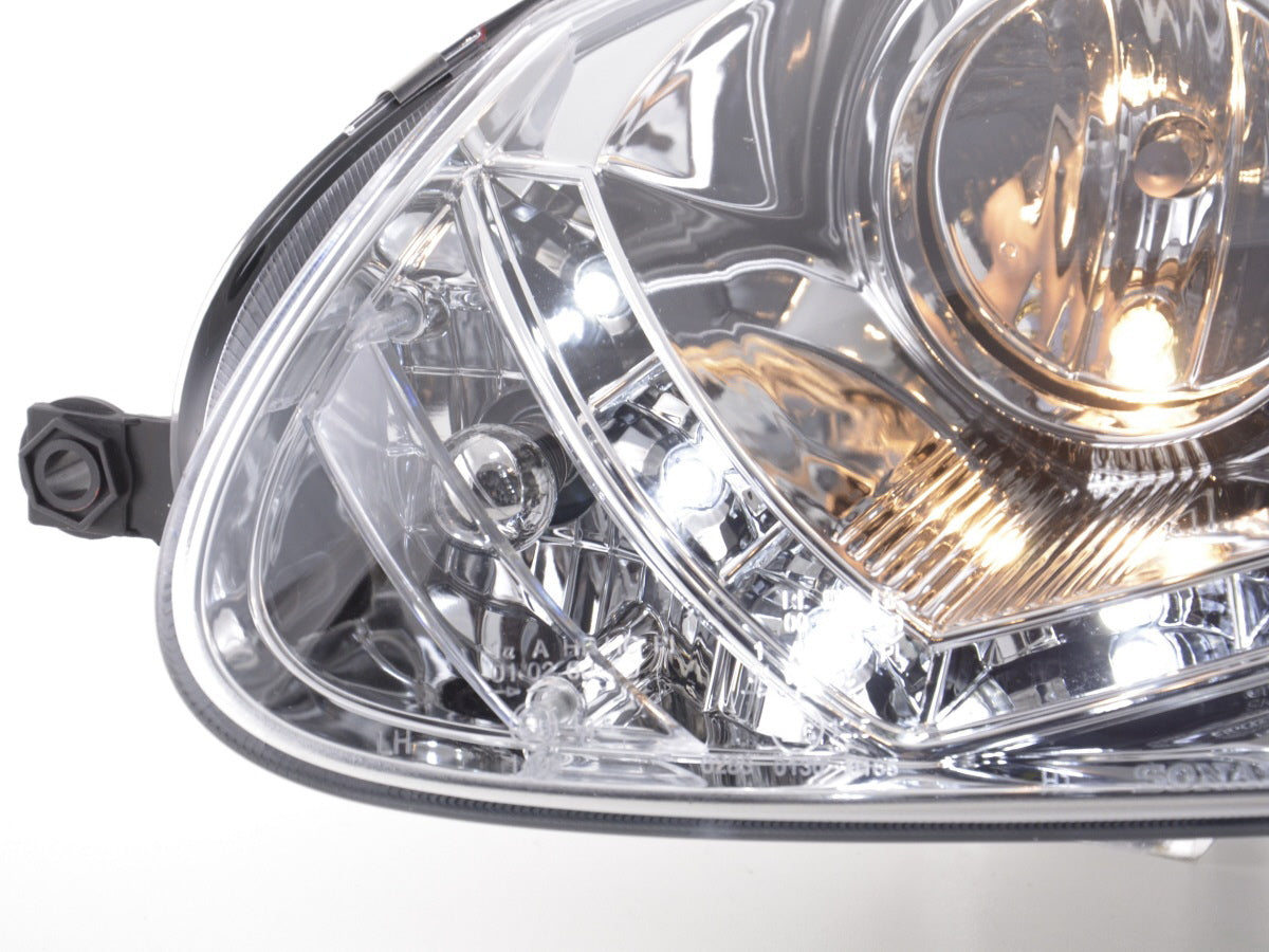 Scheinwerfer Set Daylight LED Tagfahrlicht VW Golf 5 Typ 1K Bj. 03-08 chrom für Rechtslenker