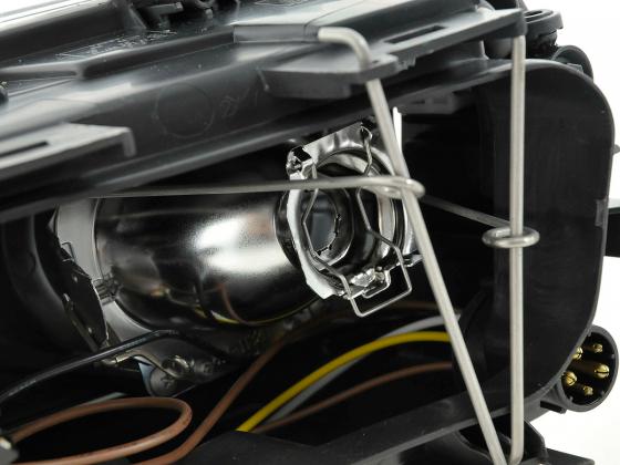 Scheinwerfer Audi A4 Typ B5  95-99 schwarz