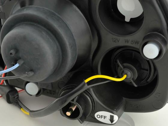 Scheinwerfer Set Opel Corsa B Bj. 94-00 schwarz