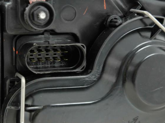 Scheinwerfer VW Bora Typ 1J  98-05 schwarz