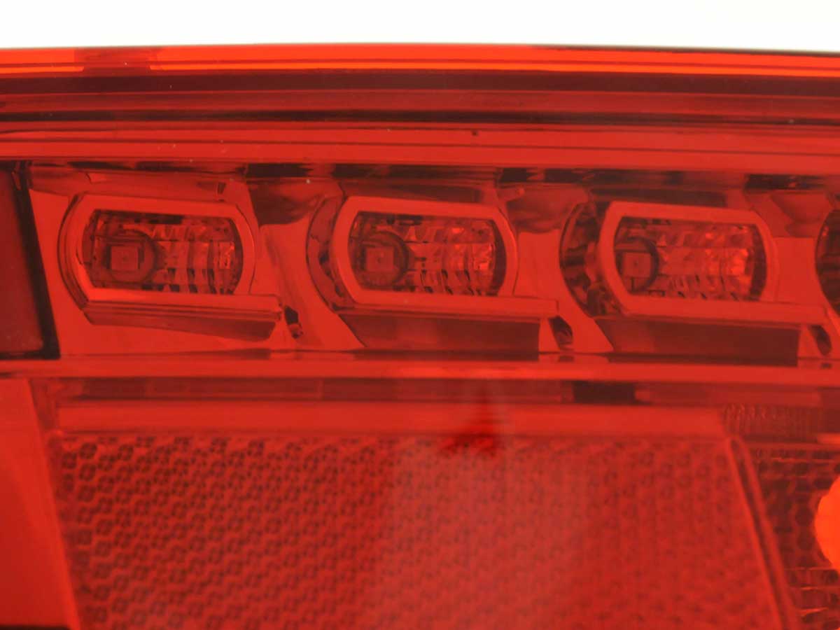 Verschleißteile Rückleuchte links Audi A4 B8 8K Limousine Bj. 07- rot/klar