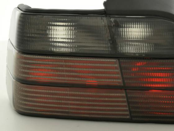 Rückleuchten BMW 3er Limo Typ E36  91-98 schwarz