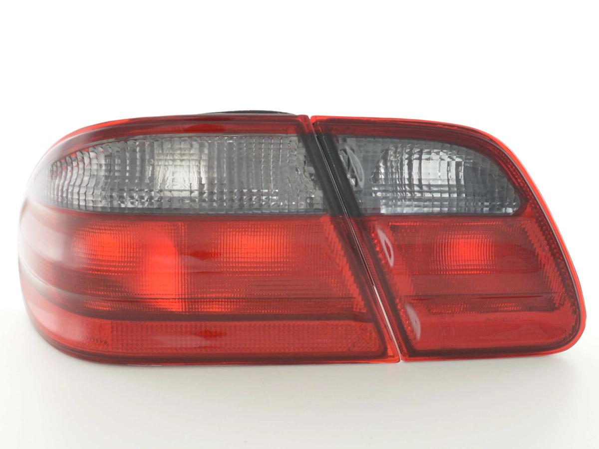 Rückleuchten Mercedes E-Klasse Typ W210  99-01 schwarz rot