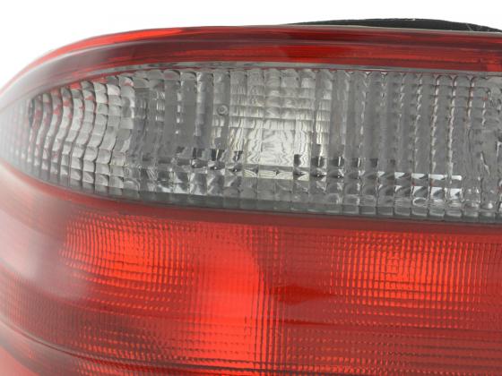Rückleuchten Mercedes E-Klasse Typ W210  99-01 schwarz rot