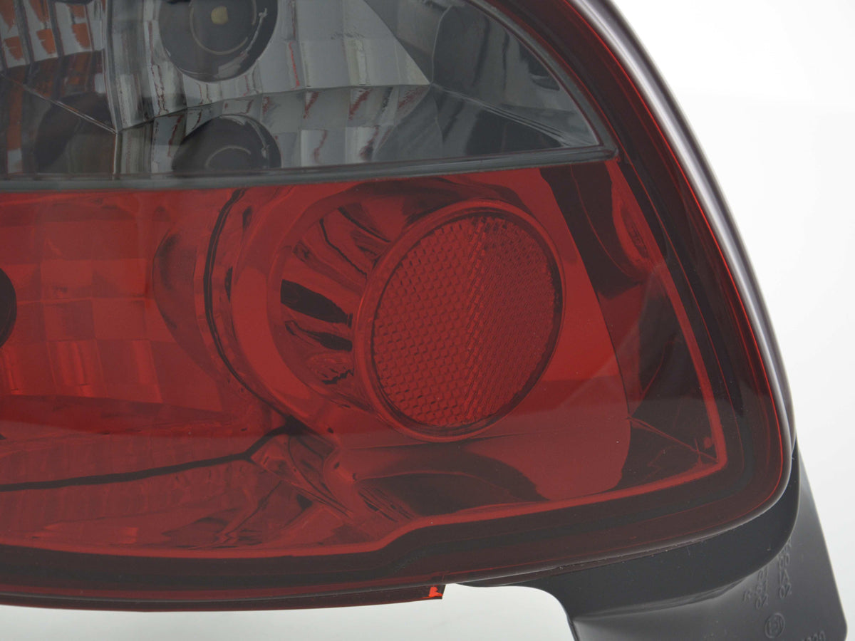 Rückleuchten Set Peugeot 206 Typ 2*** Bj. 98-05 schwarz/rot