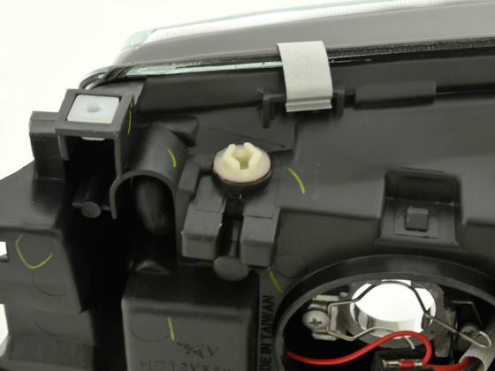 Verschleißteile Scheinwerfer links Mazda 626 (Typ GF/GW) Bj. 00-02