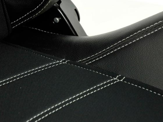 FK Sportsitze Auto Halbschalensitze Set Vancouver in Motorsport-Optik