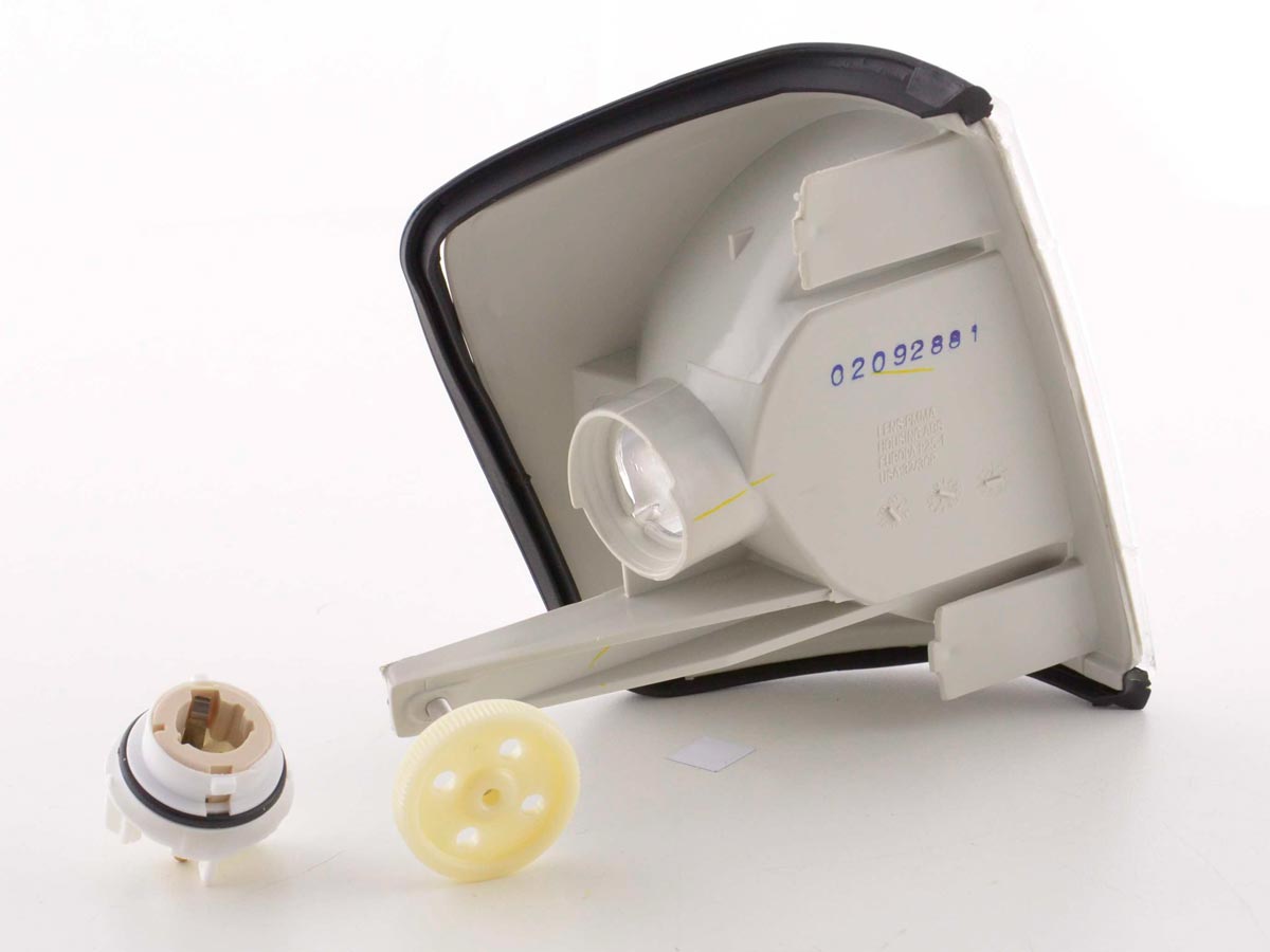 Frontblinker Blinker rechts Mercedes Benz C-Klasse (Typ W201) Bj. 82-93 weiß