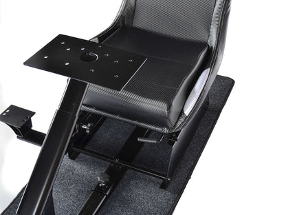 FK Gamesitz Spielsitz Rennsimulator eGaming Seats Suzuka schwarz/silber Carbonlook mit Teppich