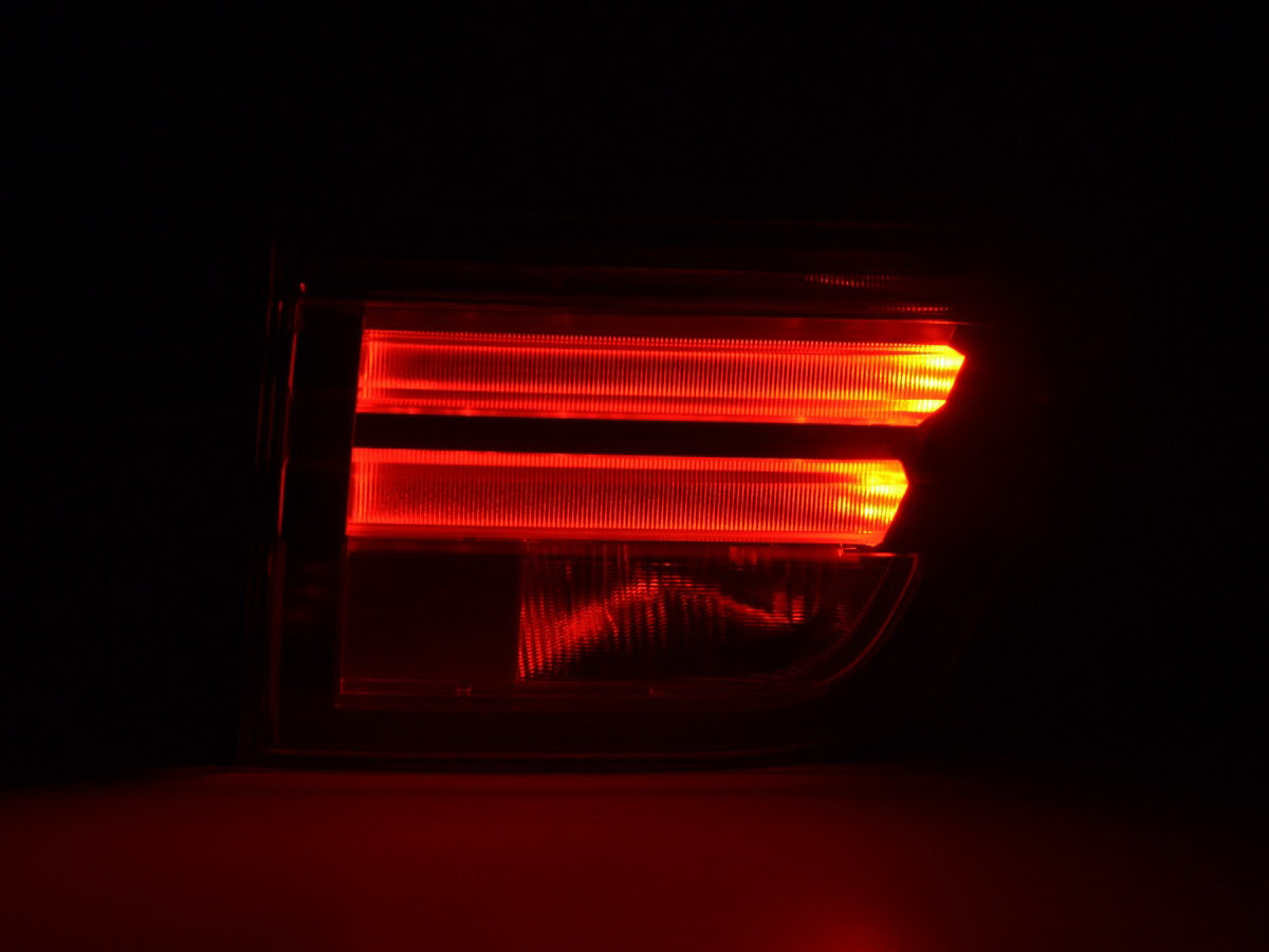 Verschleißteile Rückleuchte LED links BMW X5 E70 Bj. 10-13 rot/klar