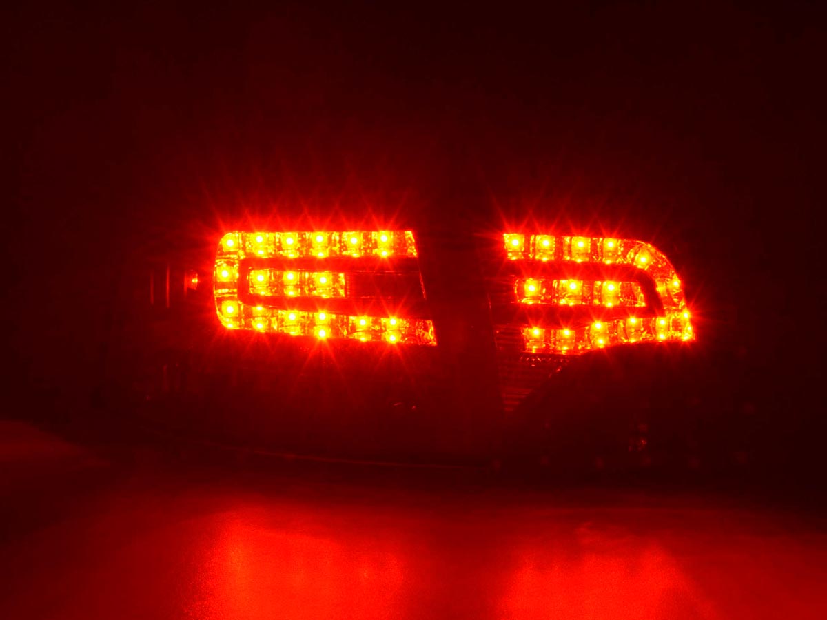 LED Rückleuchten Set Audi A4 Limousine Typ 8E Bj. 04-07 schwarz