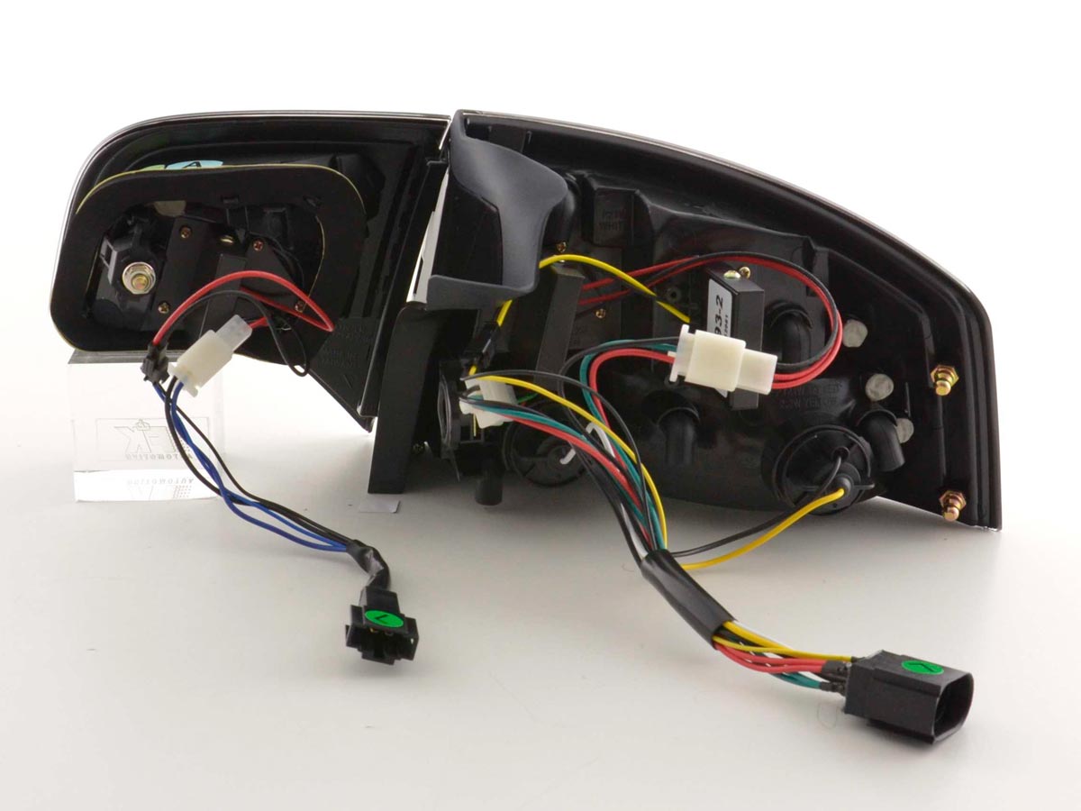 LED Rückleuchten Set Audi A4 Limousine Typ 8E Bj. 04-07 schwarz