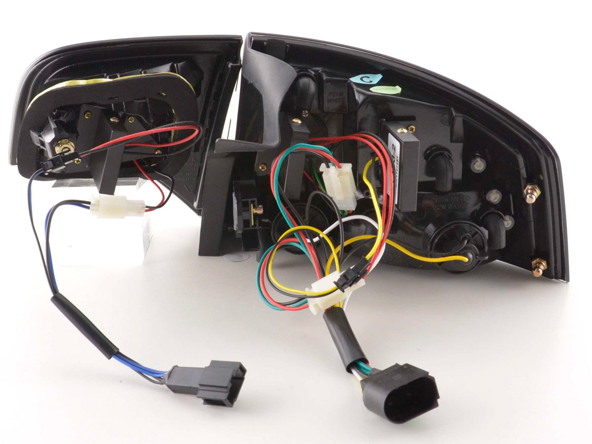 LED Rückleuchten Set Audi A4 Limousine Typ 8E Bj. 04-07 schwarz