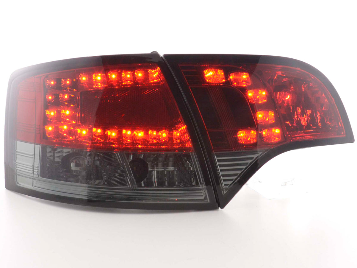 LED Rückleuchten Set Audi A4 Avant Typ 8E Bj. 04-08 rot/schwarz