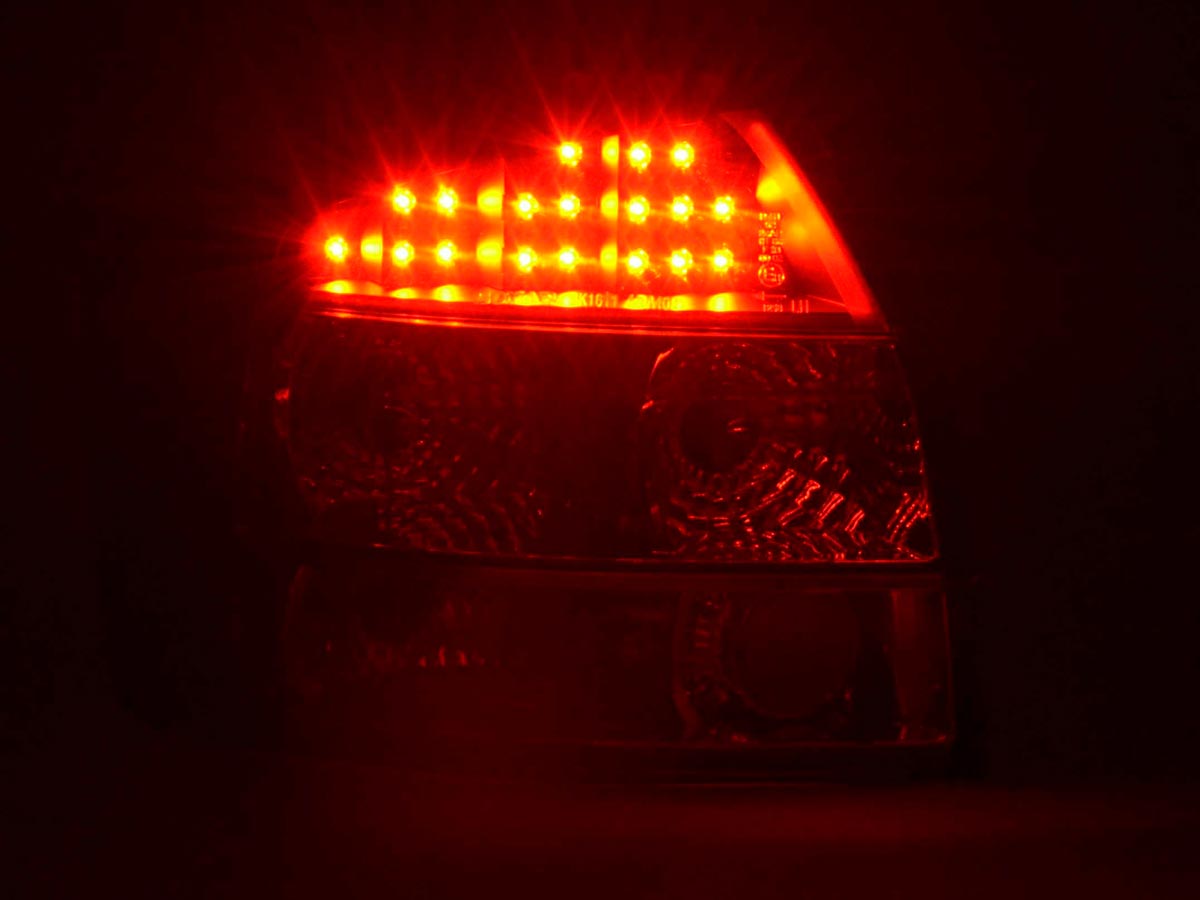LED Rückleuchten Set Audi A4 Limousine Typ 8E Bj. 01-04 schwarz