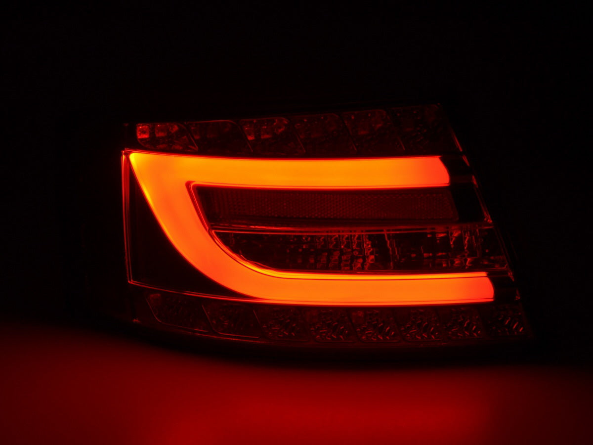 LED Rückleuchten Set Lightbar Audi A6 4F Limo Bj. 04-08 rot/klar