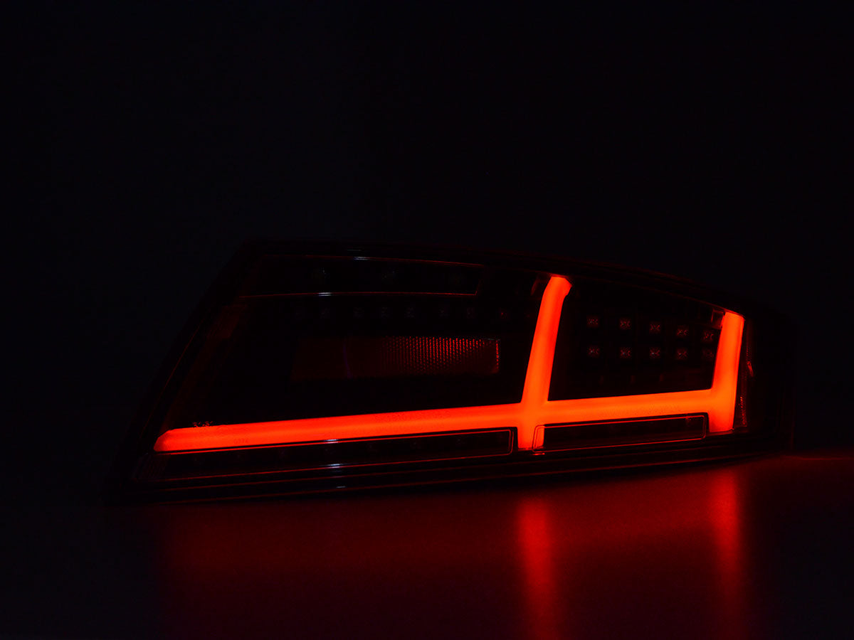 LED Rückleuchten Set Lightbar Audi TT 8J Bj. 06-14 schwarz