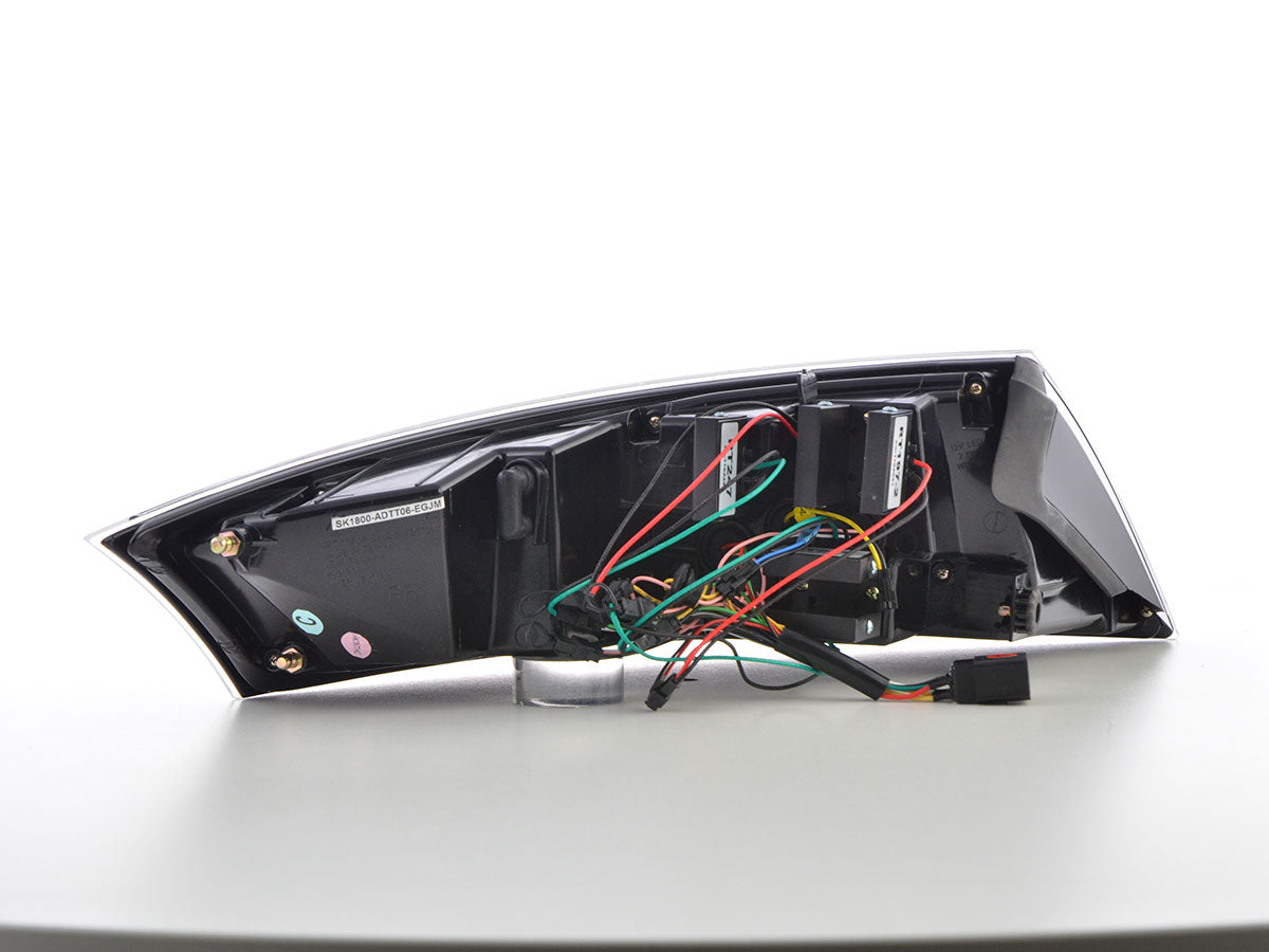 LED Rückleuchten Set Lightbar Audi TT 8J Bj. 06-14 schwarz