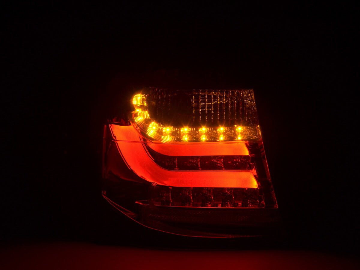 LED Rückleuchten Set BMW 1er E87/E81 3/5-trg. Bj. 07-11 rot/schwarz