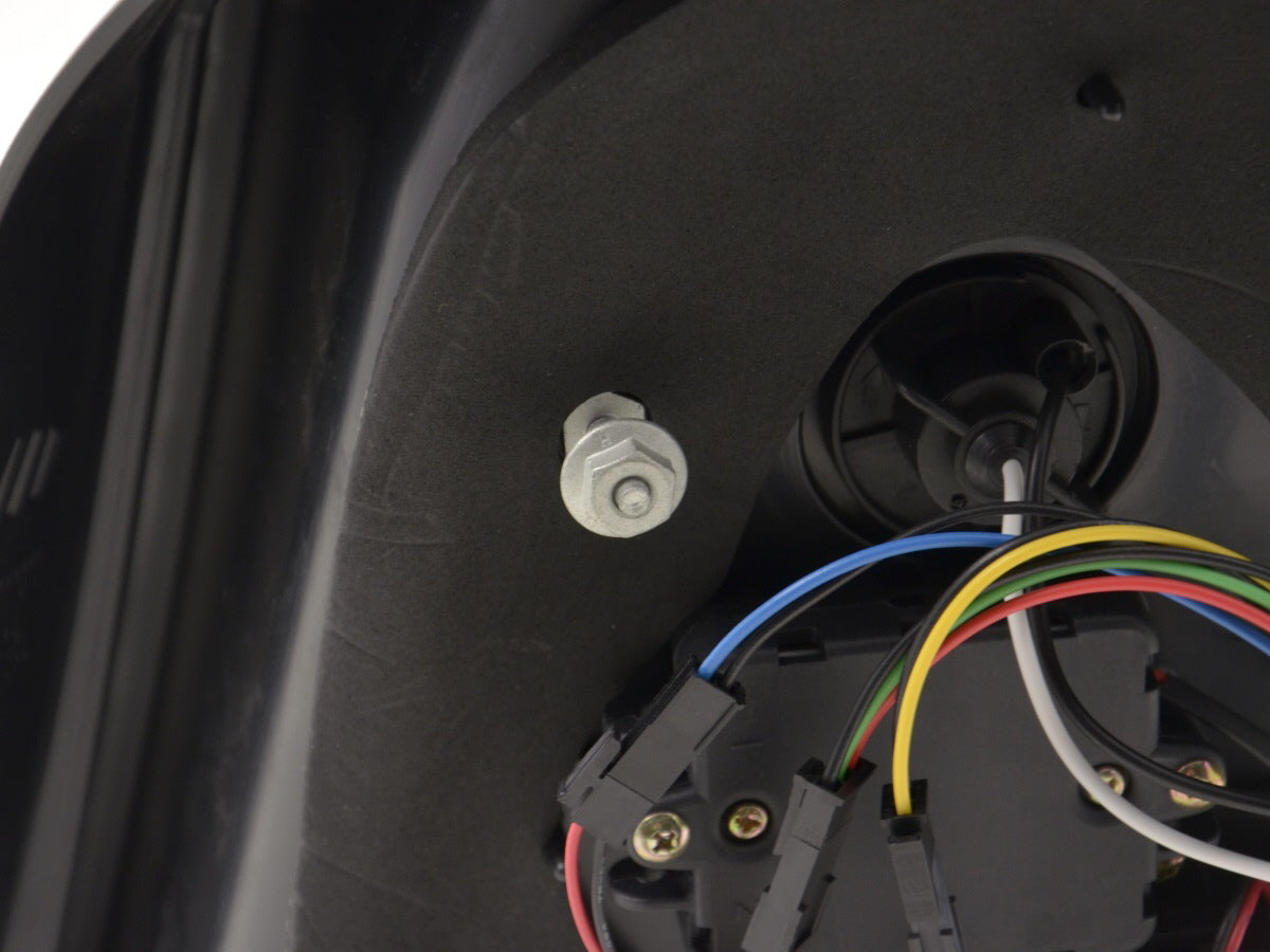 LED Rückleuchten Set BMW 1er E87/E81 3/5-trg. Bj. 07-11 rot/schwarz