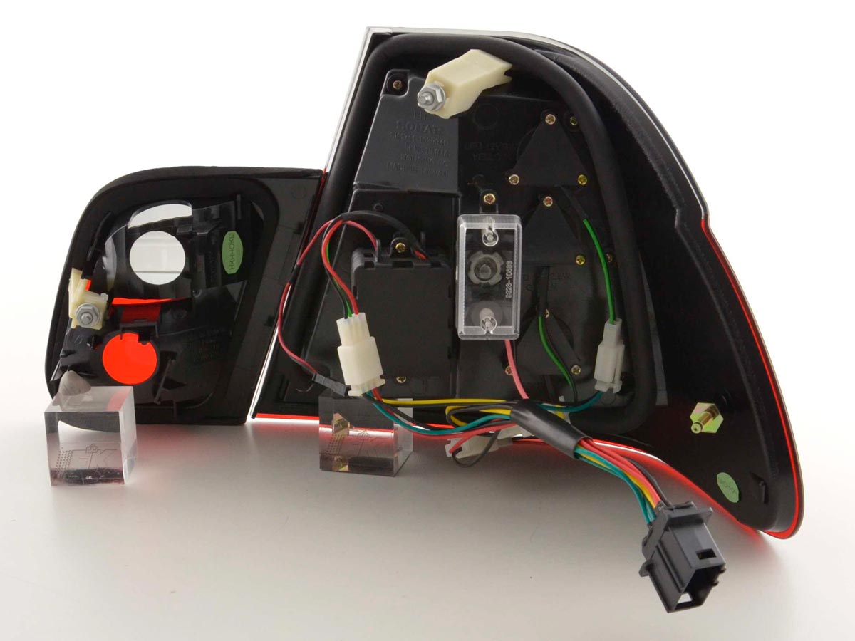 LED Rückleuchten Set BMW 3er E46 Limo  02-05 rot/schwarz