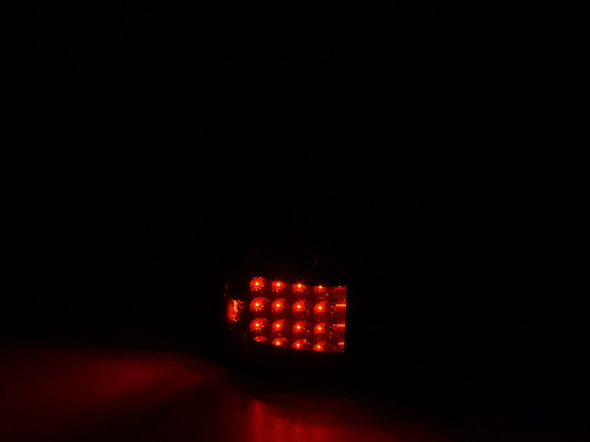 LED Rückleuchten Set Ford Focus 1 Turnier Bj. 99-05 schwarz
