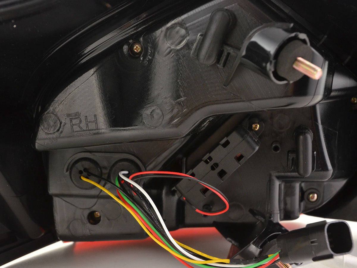 LED Rückleuchten Ford Focus 3 5-Türer Schrägheck Bj. 14-18 rot/smoke