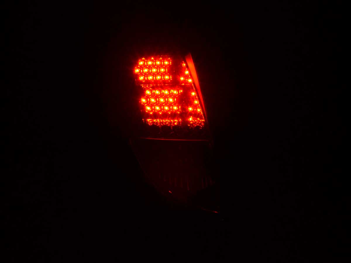 LED Rückleuchten Set Ford Focus Typ DAW/DBW/DFW/DNW Bj. 98-04 schwarz