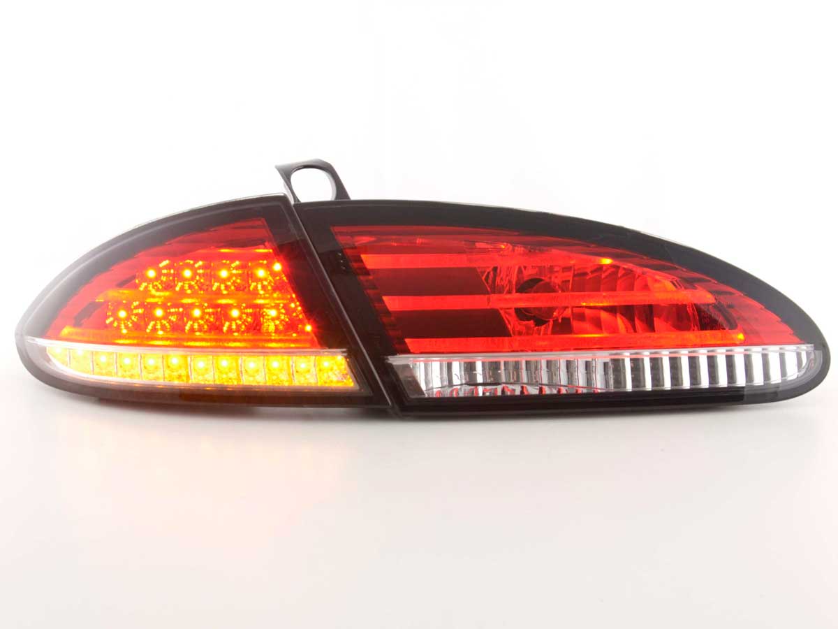 LED Rückleuchten Set Seat Leon Typ 1P  05-09 rot/klar