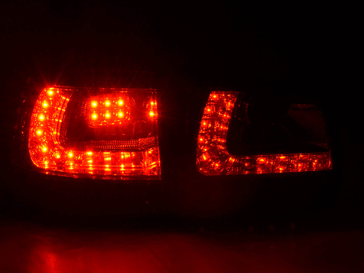 LED Rückleuchten Set VW Touareg Typ 7L  03-09 schwarz