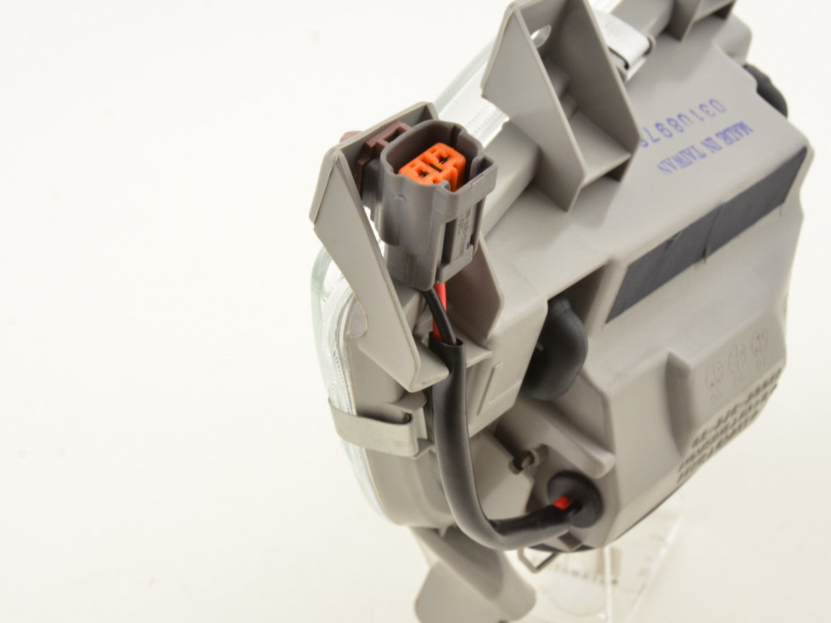 Verschleißteile Nebelscheinwerfer links Mazda 323 Bj. 01