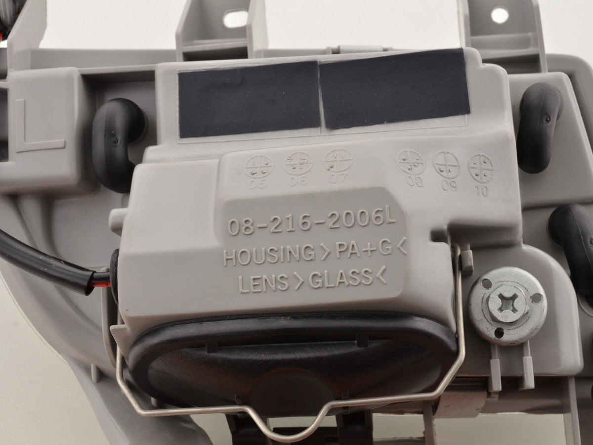 Verschleißteile Nebelscheinwerfer links Mazda 323 Bj. 01