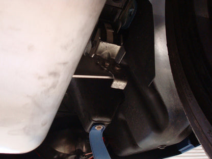 Renault Megane III Coupe Endschalldämpfer - 1x70 Typ 10 nicht sichtbar