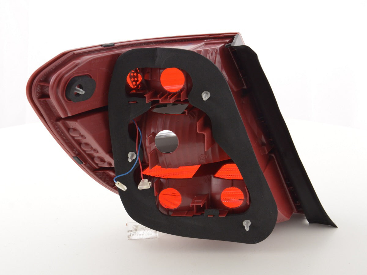 Verschleißteile Rückleuchte LED rechts Mercedes C-Klasse Kombi (204) Bj. 07-11 rot/klar