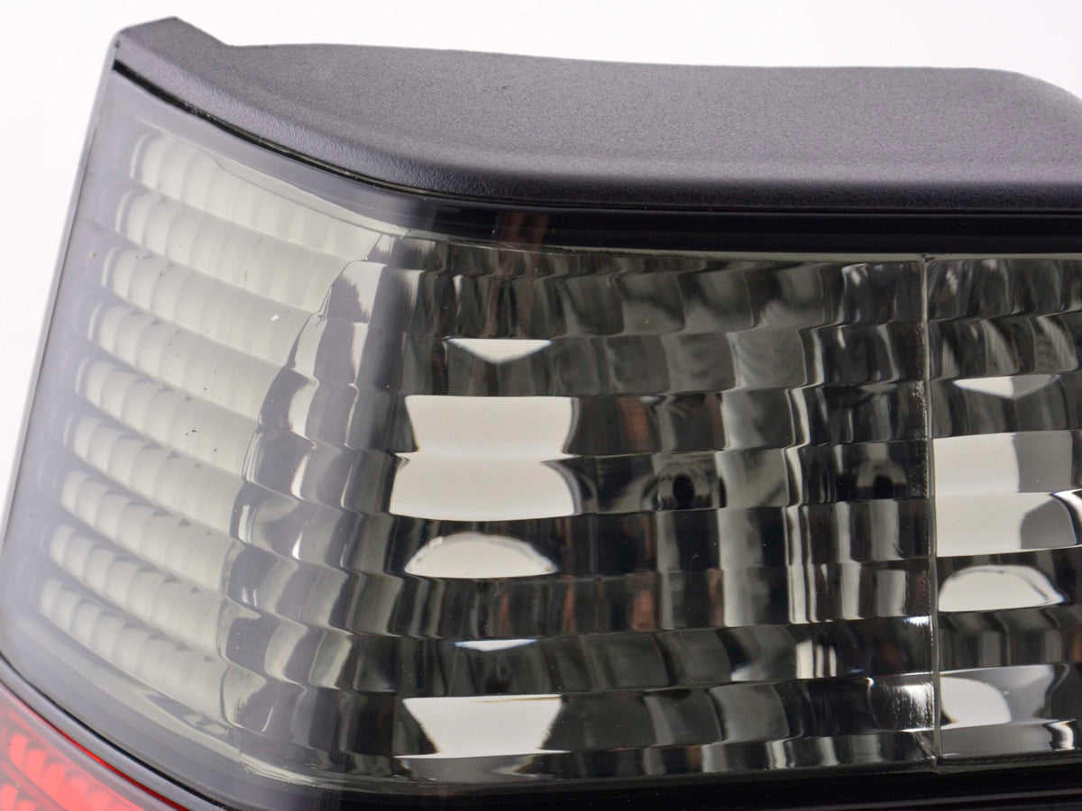 Rückleuchten VW Golf 2 Typ 19E  84-91 schwarz rot