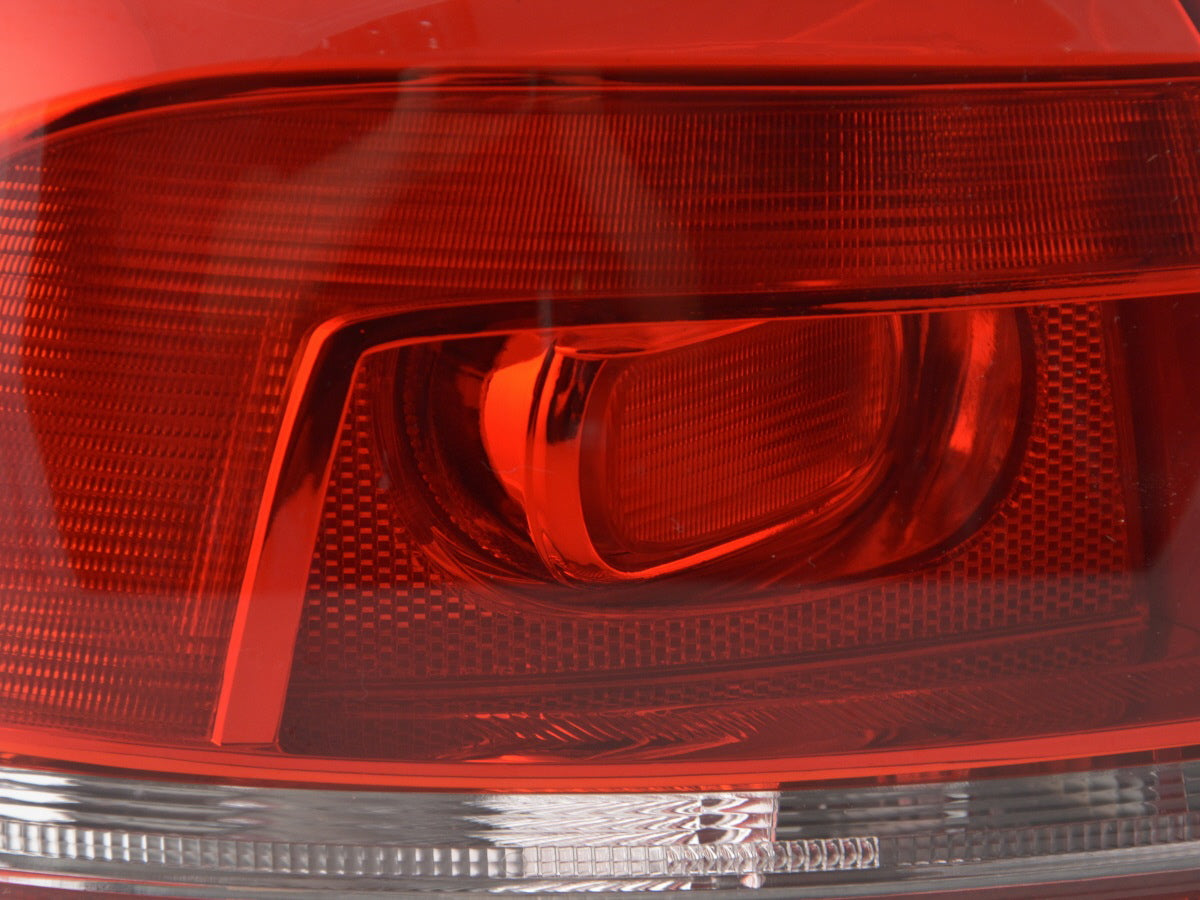 Verschleißteile Rückleuchte links VW Passat Variant (3C) Bj. 11- rot/klar