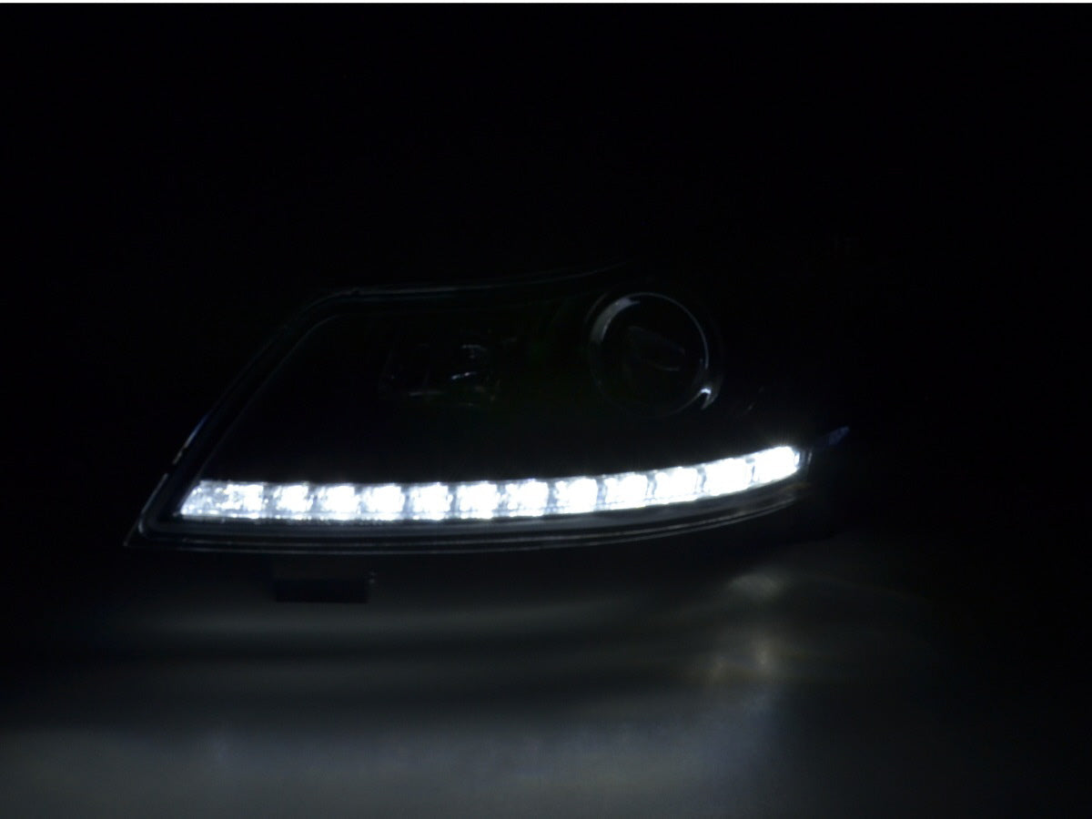 Scheinwerfer Set Daylight LED Tagfahrlicht Skoda Oktavia ab Bj. 2009 schwarz