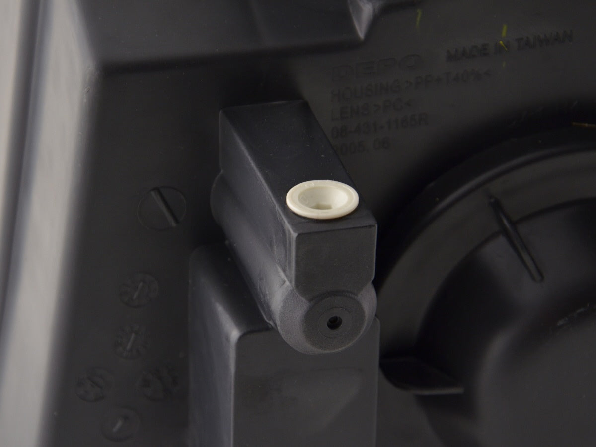 Verschleißteile Scheinwerfer rechts Ford Transit Connect Bj. 03-