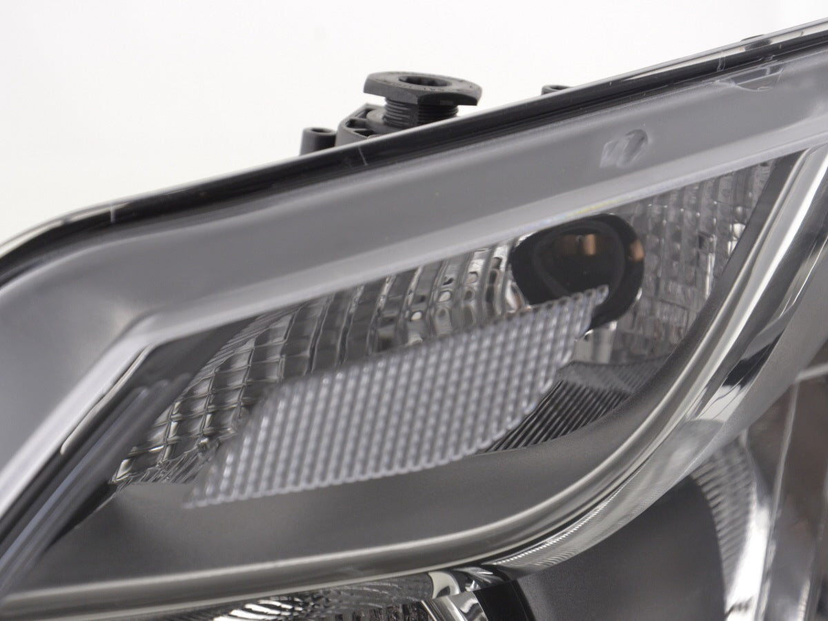 Verschleißteile Scheinwerfer links VW Touran (GP2) Bj. 10-14 schwarz