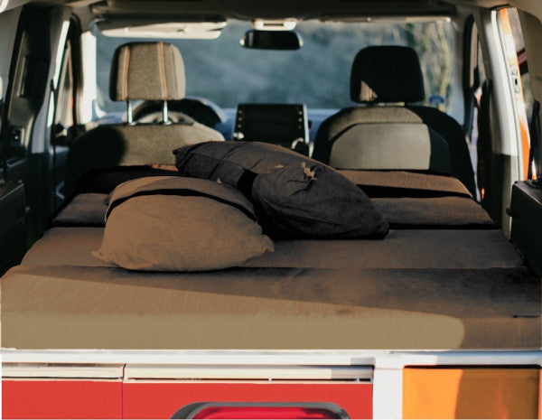 Irmscher Nissan Townstar Schlafmodul in Farbe 104