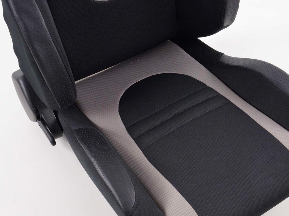 FK Sportsitze Auto Halbschalensitze Set Racecar in Motorsport-Optik