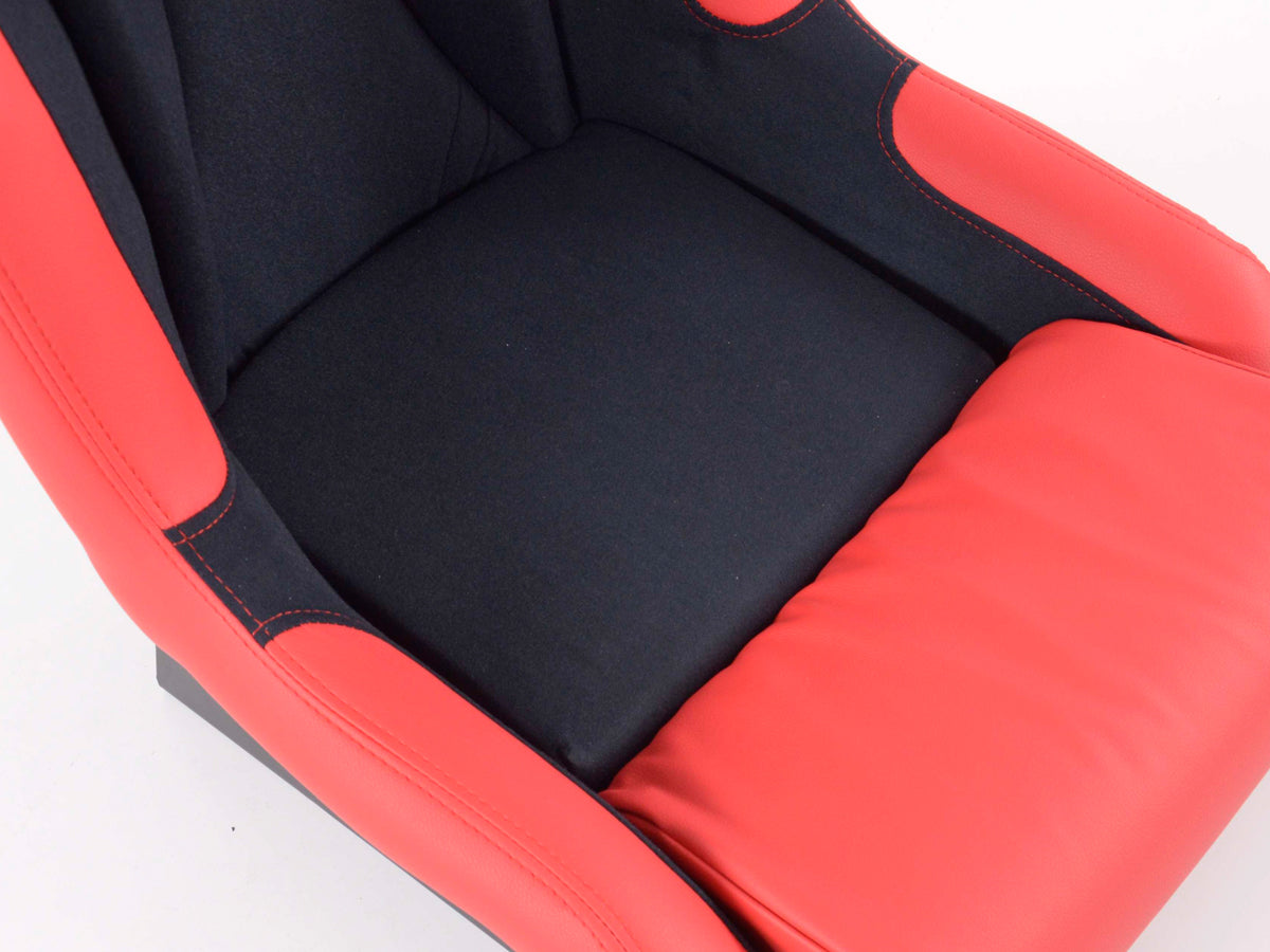 FK Sportsitze Auto Vollschalensitze Set Race 1 mit Glanz-Fiberglas-Cover