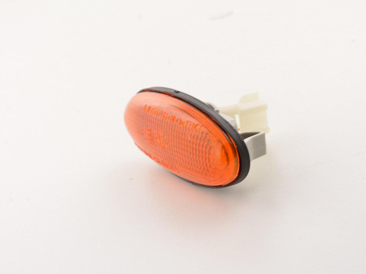 Verschleißteile Seitenblinker Mazda Tribute Bj. 01-03