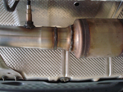 VW Golf V GTI/ Eos 1F Verbindungsrohr Mittelschalldämpfer/KAT - Rohrdurchmesser: 70mm