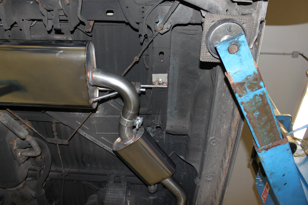 VW T4 - 2,5l TDI Sidepipe bestehend aus End- und Vorschalldämpfer mit Ausgang an der Fahrerseite - 2x106x71 Typ 38